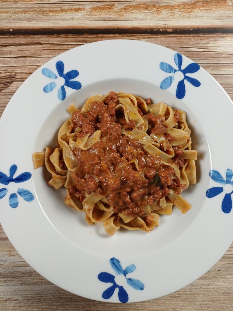 Tagliatelle al Ragù di Cervo 2 - agriturismo boccette